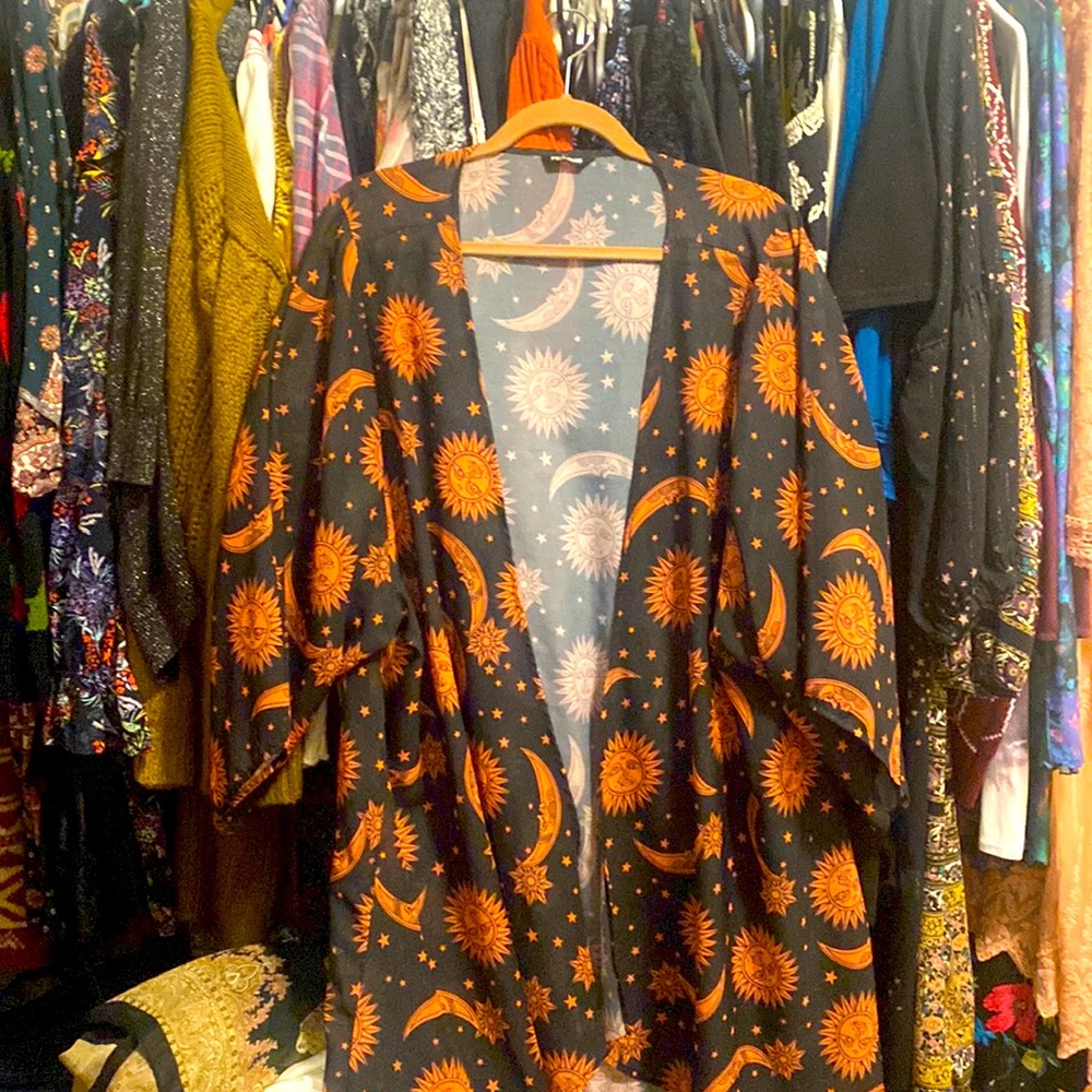 Cover up , Kimono , sun moon stars